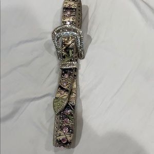 LADIES size S GENUINE LEATHER CAMO BLING BELT